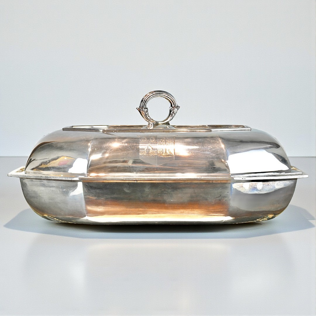 Grande Legumiera In Argento Sterling Con Doppia incisione di Stemma Nobiliare -Inghilterra 1806